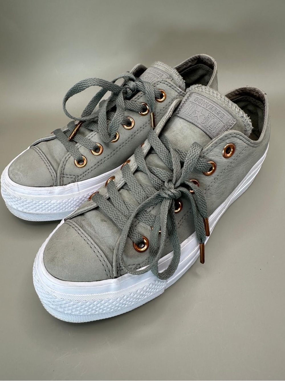 Converse All Star Lift Dark Stucco Leather Low Top Platform Sage Women’s 7.5